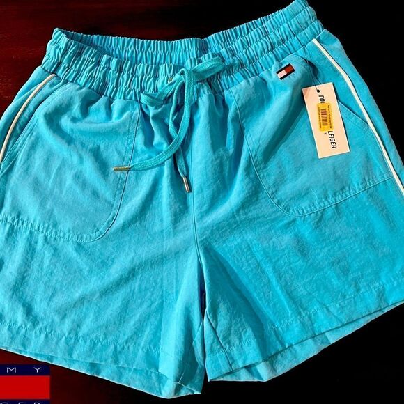 Tommy Hilfiger sport short   - Picture 1 of 1